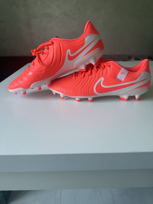 Бутонки  Nike Tirnovo Legend нови