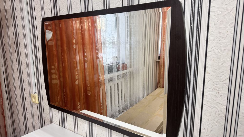 Продам спальный гарнитур