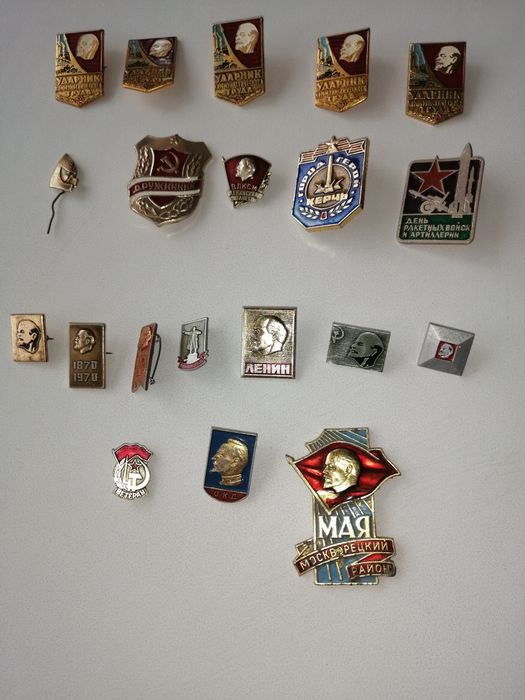 Советские значки СССР