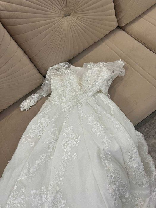 Продаю свадебное платье после химчистки