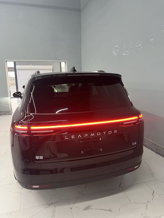 Leapmotor C16 гибрид 280км фулл рестайлинг 2026 в наличие