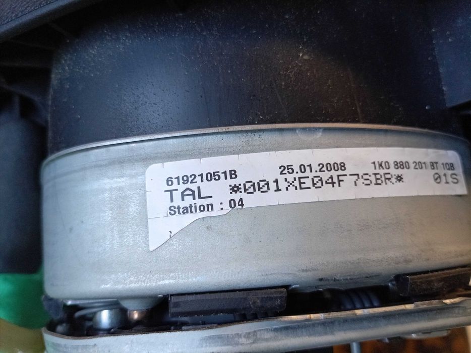 Volkswagen Golf 5 Airbag за волан