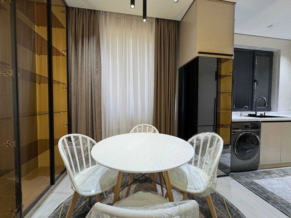 Срочно Продается Новостройка Ю.Раджабий 3/2/4, А-1