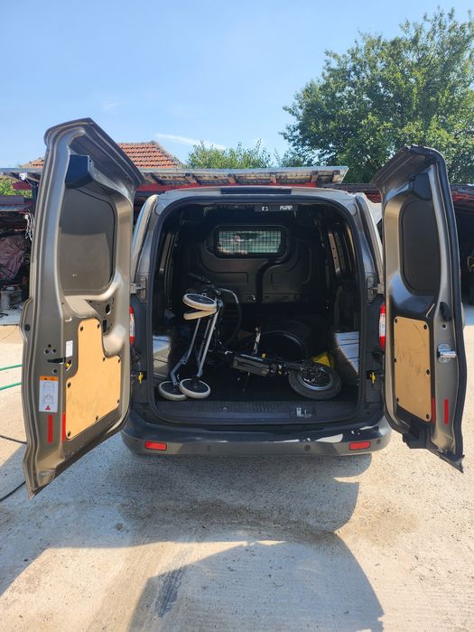 FORD Courier 2019 — imagine 4