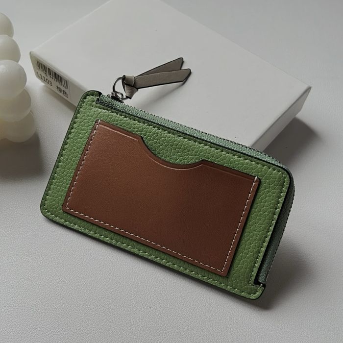 Кожанные картхолдеры LOEWE