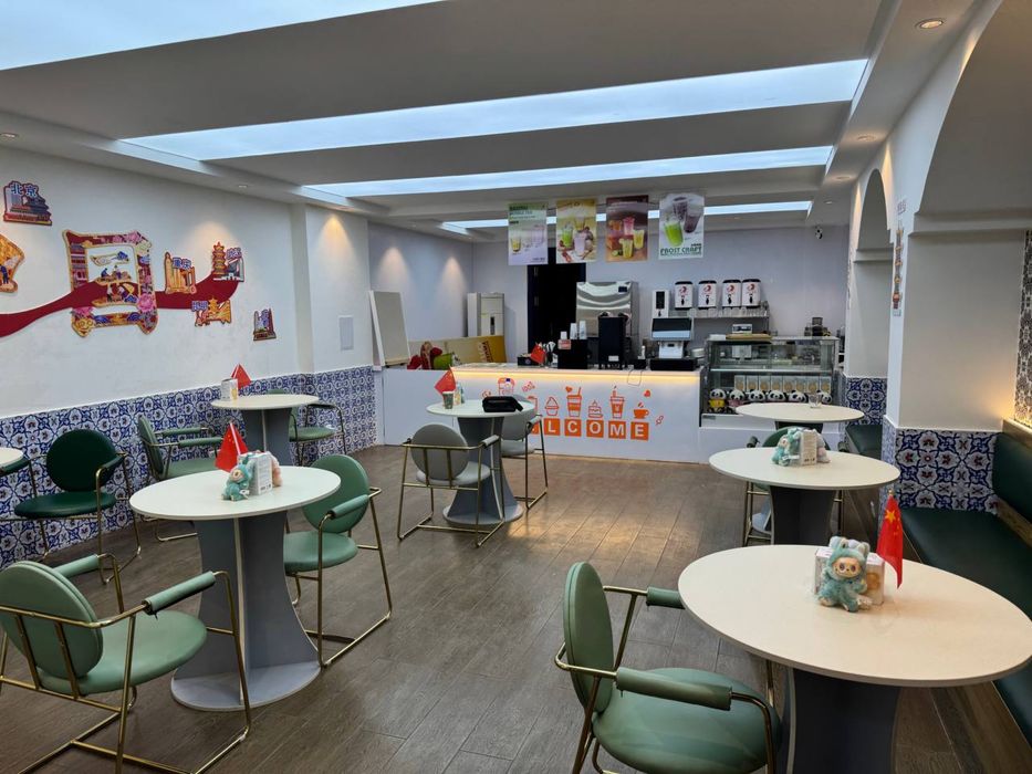 Буюк Ипак Йули Максим Горький | 85кв - нежилое помещение вдоль дороги