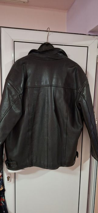 Кожено яке в перфектно дъстояние с подплата