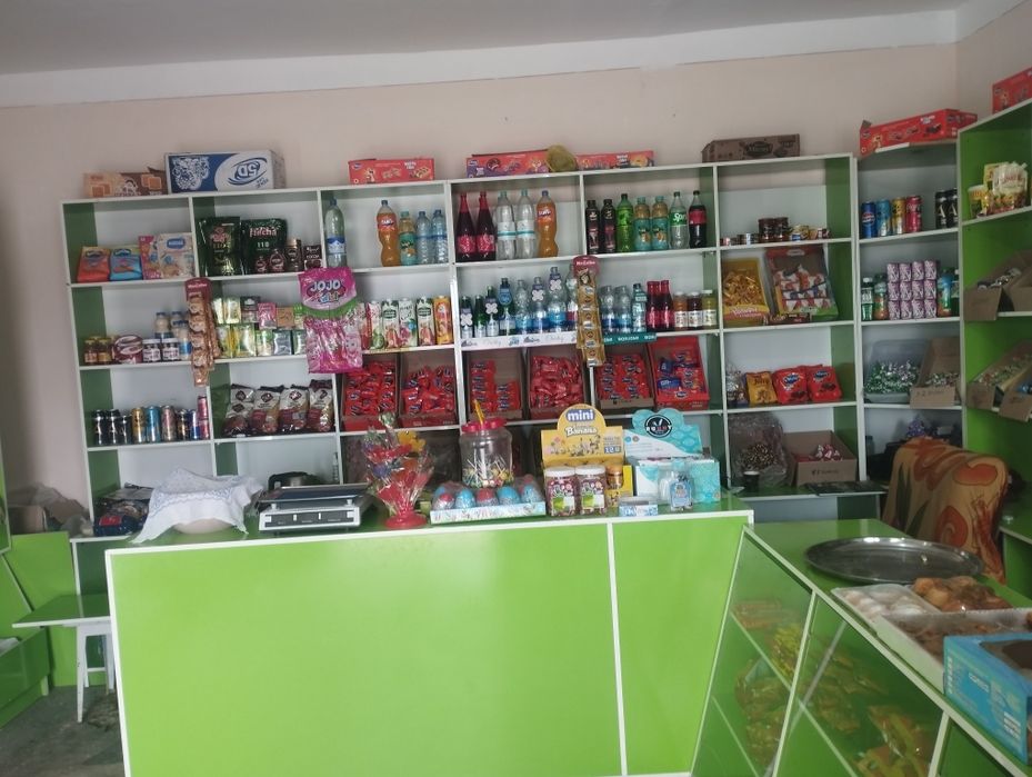 Magazin polka sotiladi