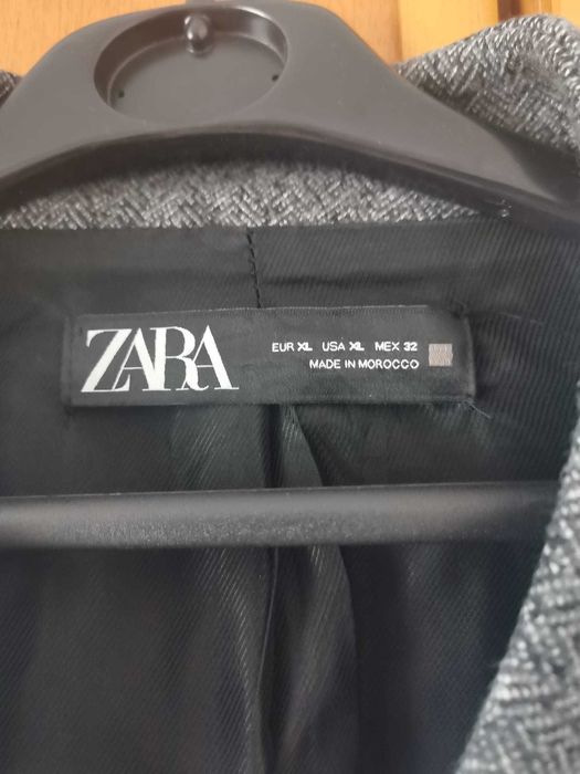 Vand sacou lung Zara, gri, marimea XL, prt 70 lei