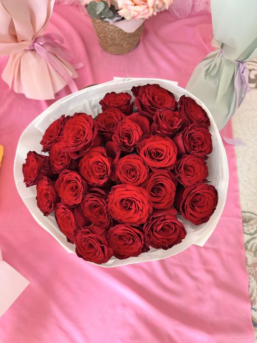 Цветы пришли после 00:00