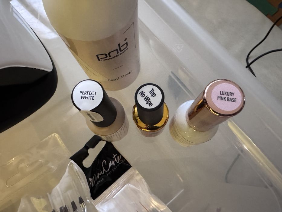 Лампа за маникюр и педикюр