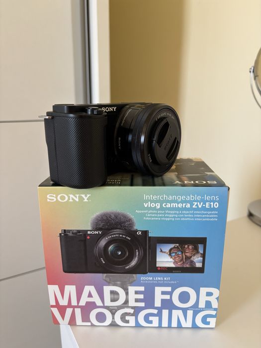Camera video Sony ZV-E10 | Obiectiv + Accesorii