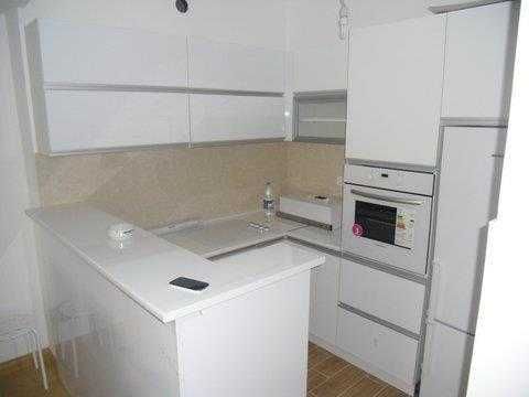 Дава се под наем Двустаен апартамент в Пловдив, Кършияка - 62 кв.м за 239.7 € - Снимка #2