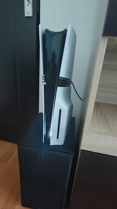 PS5 Pro + Unitate DVD + Garantie eMAG FEB 2027
