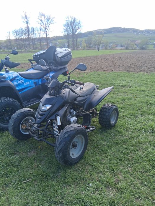 Vand atv  de 250 sau schimb cu cross 250