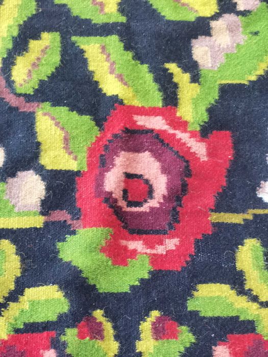 Covor traditional romanesc traversa tesuta manual la razboi