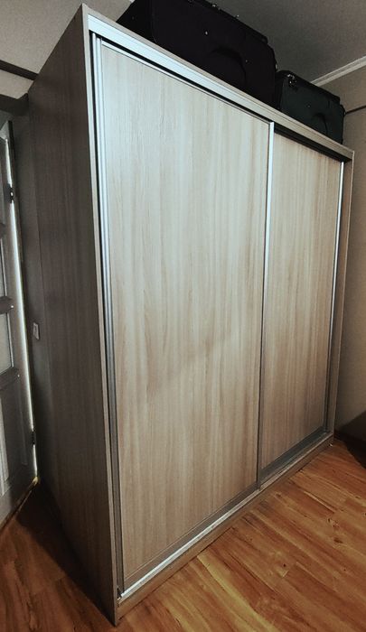 Продается шкаф. Бу