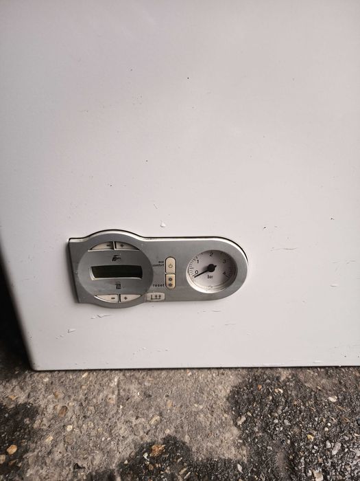 Se vinde centrală termică , pe gaze,