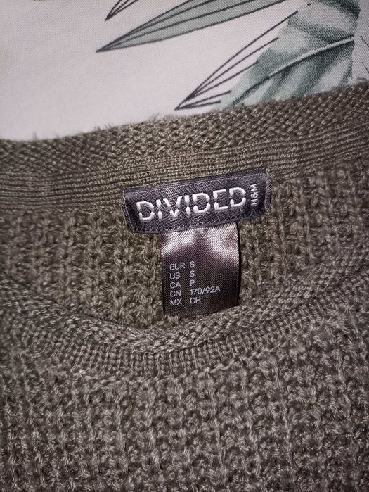 Фирменный свитер H&M женский