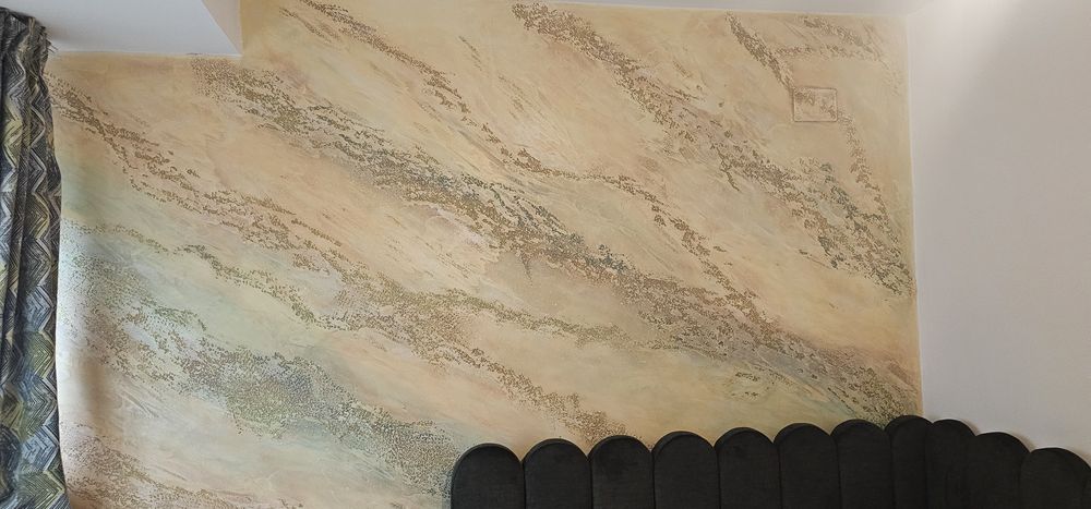 Stucco veneziano,  amenajări interioare elegante, plinte, lavabil, pensulate..