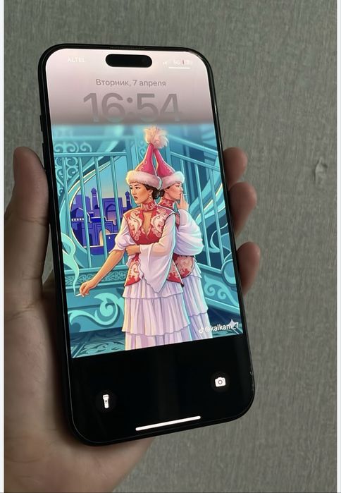 Продам Айфон 16про макс