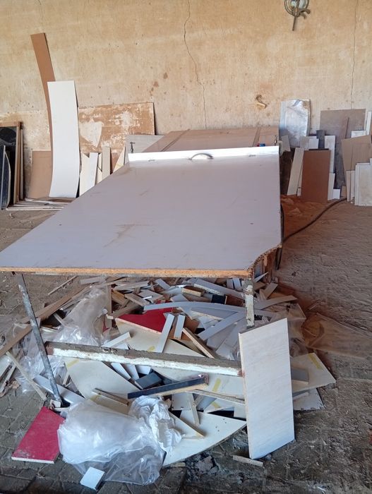 Мебил дасгохлари сотилади