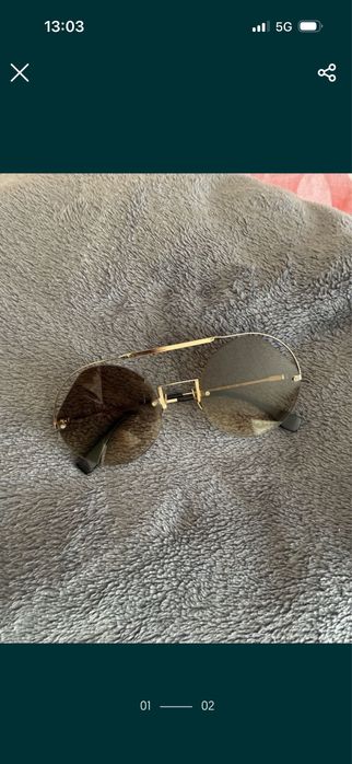 Fendi слънчеви очила.