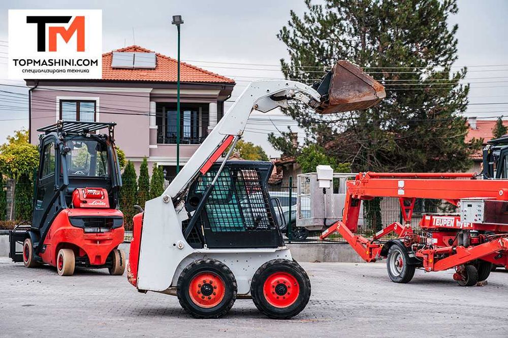 Мини челен товарач Bobcat S130
