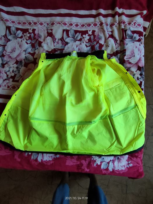 Jacheta reflectorizanta