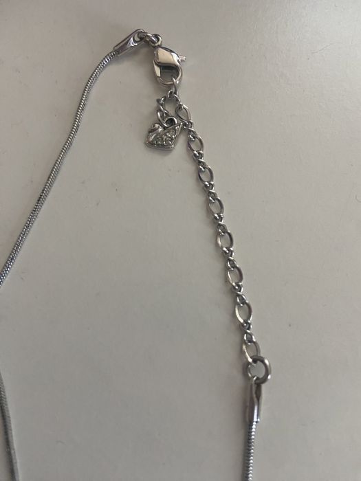 Колие Swarovski бяло розово цвете