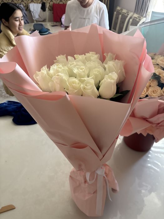 цветы букет из 21 белых роз