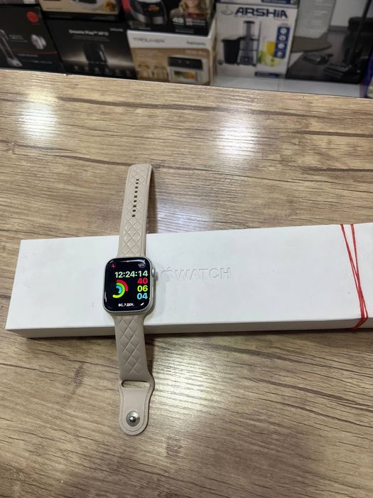 Apple iWatch 8 series