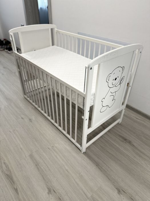 Vând pătuț pentru bebeluși + saltea