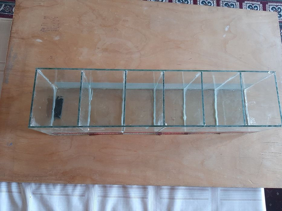 Продается мини-витрина.