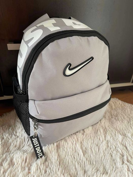 Стилна дамска раница NIKE Just Do It -  НОВА