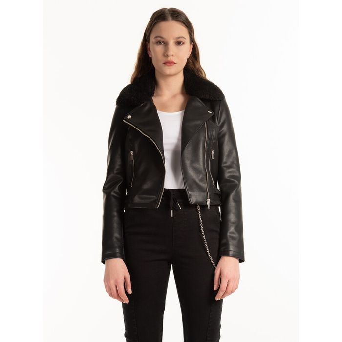 GATE Байкерско яке с изкуствена козина ново. Размер С.