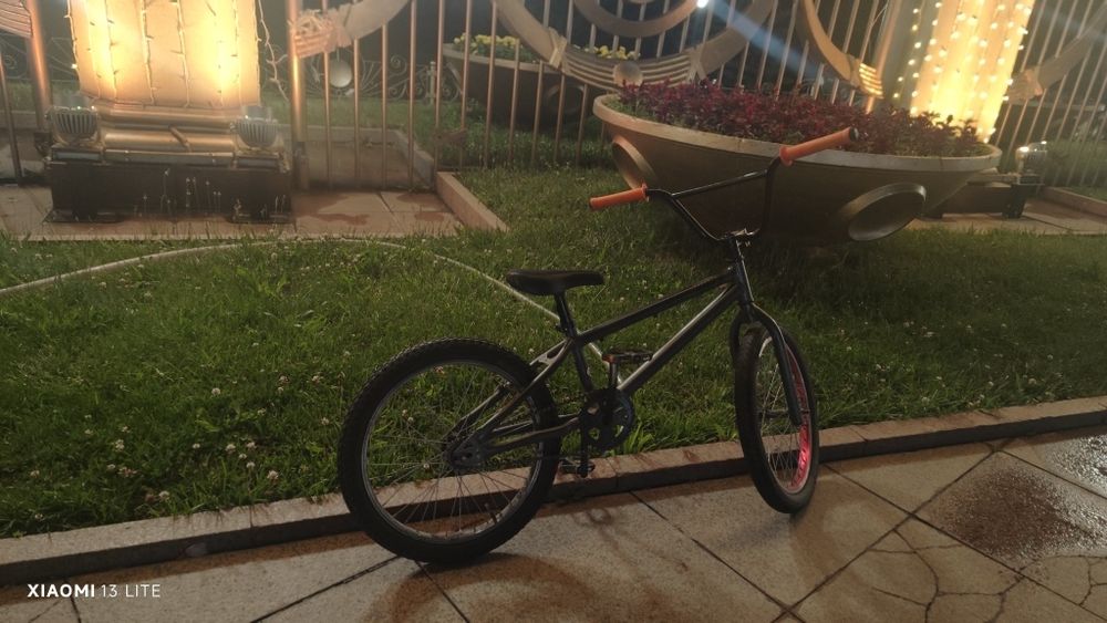 Bmx wipe 20 размер колёс срочно продам!!!