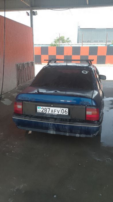 опел вектра 1993