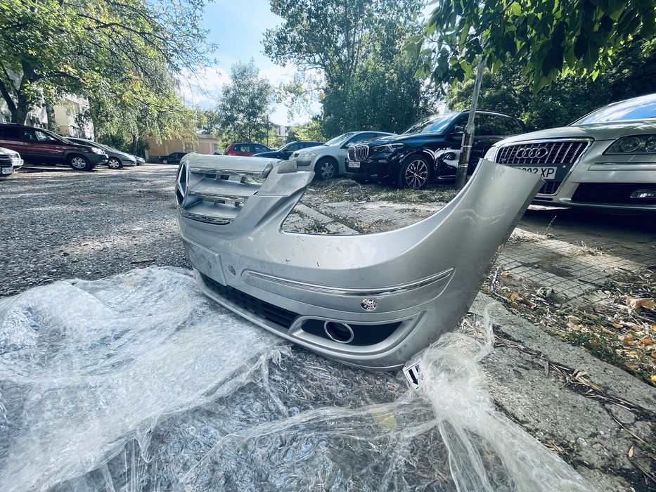 Броня - предна за  Мерцедес B класа W245