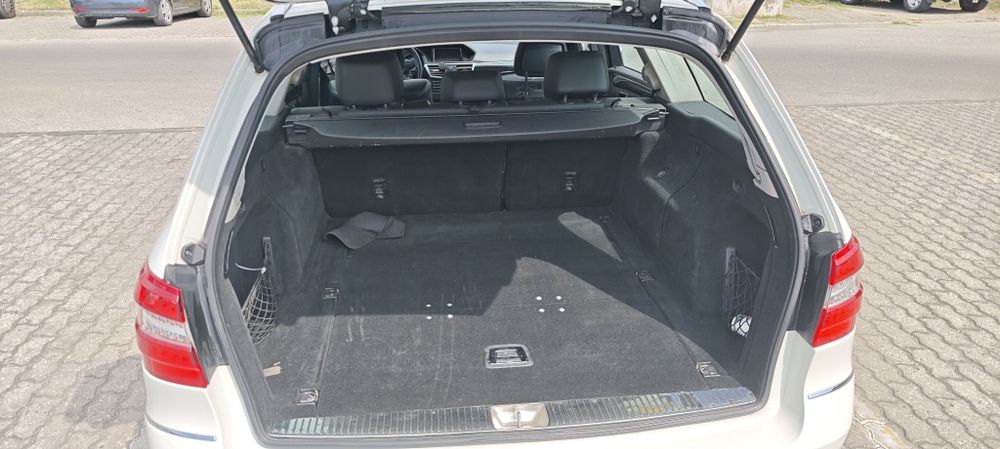 Mercedes-Benz E 250