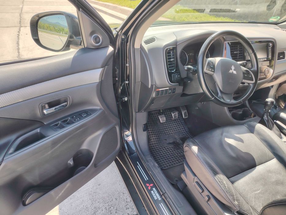 Vand Mitsubishi Outlander 2.2  Instyle Clear Tec 4WD