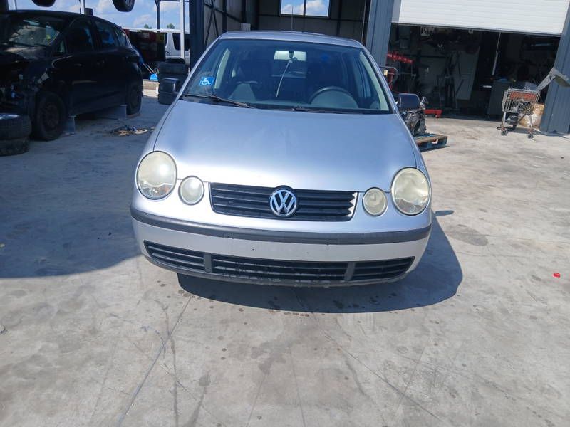 Volkswagen Polo (9N) [Fabr 2001-2008]