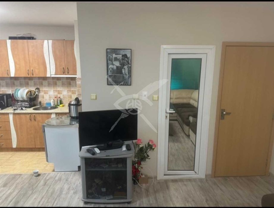 Продава се Тристаен апартамент в к.к. Слънчев бряг - 98 кв.м за 677 €/кв.м - Снимка #1