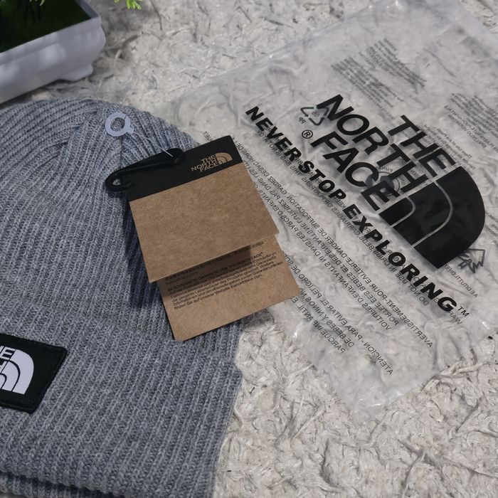 Caciula The North Face Gri Deschis