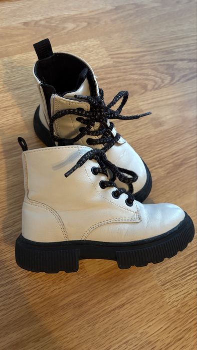 Ghete de toamna Zara 23
