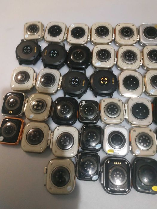 Продам смарт-часы на запчасти