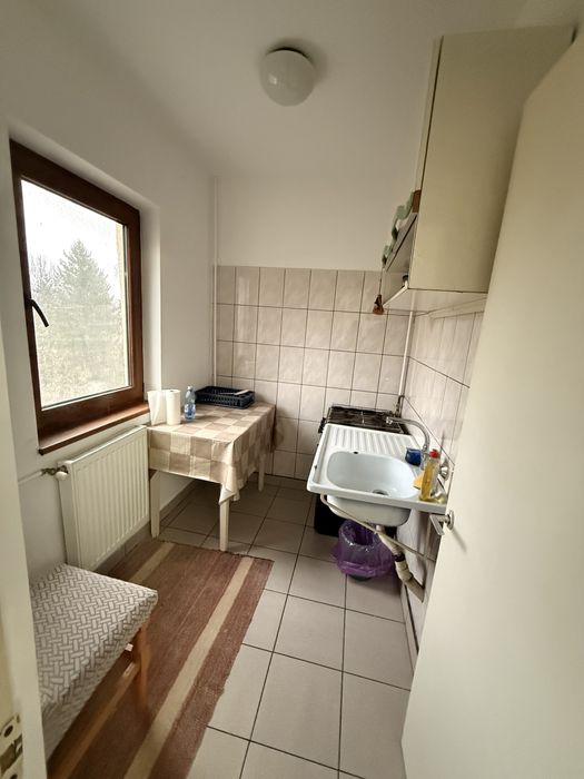 Se inchiriaza garsoniera in Rm Valcea, nord