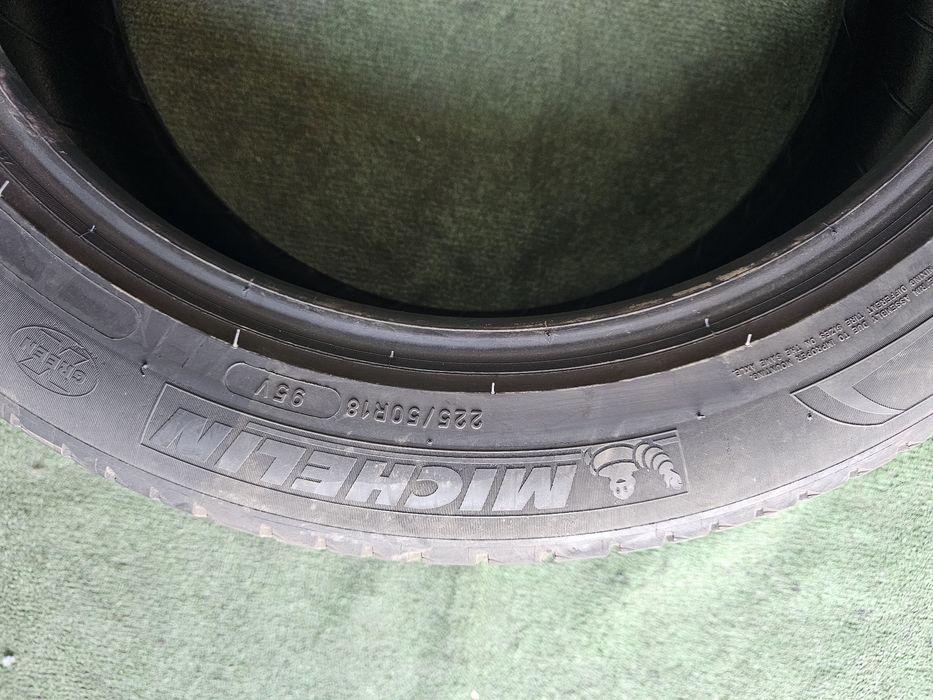 1x 225 50 18 vara michelin