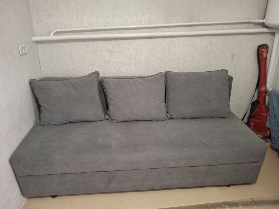 Продам раскладной  диван