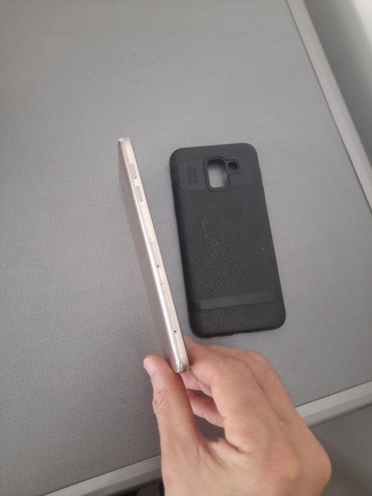 Продам самсунг хороший